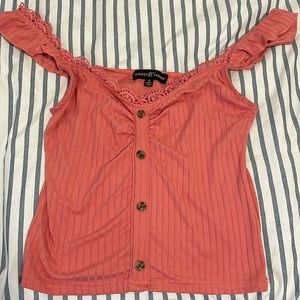 Coral laced tank top/blouse